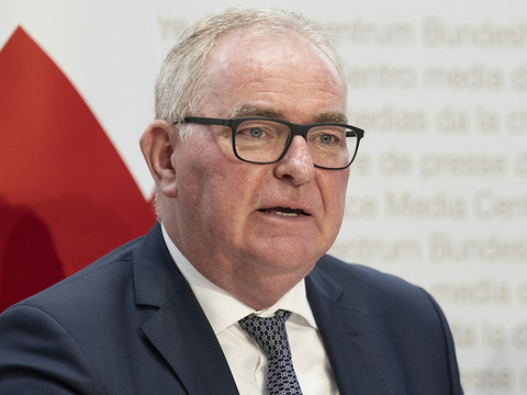 Plaidoyer pour une Suisse active devant les défis américains
