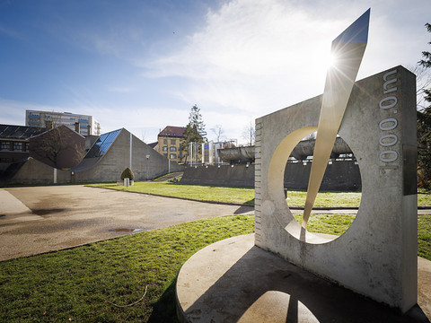 Gros chantier dans le parc des Musées à La Chaux-de-Fonds (NE)