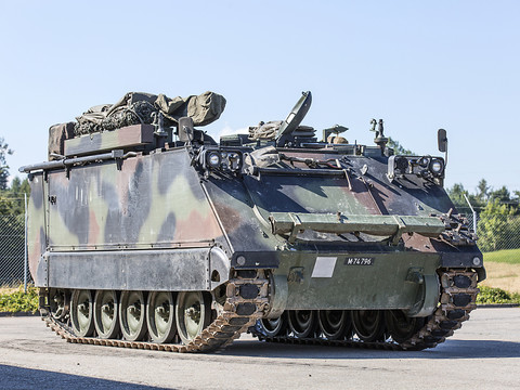 La moitié des M113 de l'armée suisse réparés
