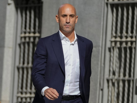 L'avocate de Luis Rubiales demande la relaxe