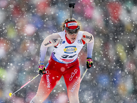 Häcki-Gross à 1''4 du podium en sprint