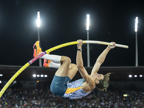 Duplantis lance sa saison avec un saut à 6m10
