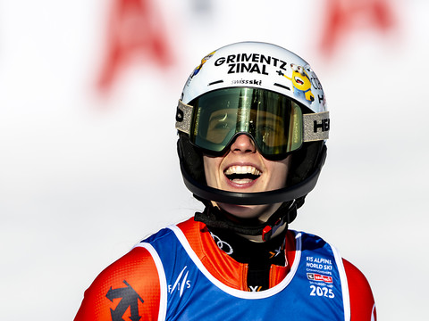 Doublé suisse en slalom: Rast en or, Holdener en argent