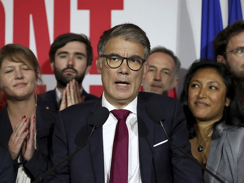 Olivier Faure candidat à sa succession à la tête du PS français