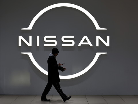 Nissan bondit en Bourse, espoir d'une reprise par Honda