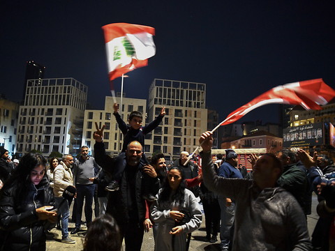 Des habitants retournent dans le sud du Liban