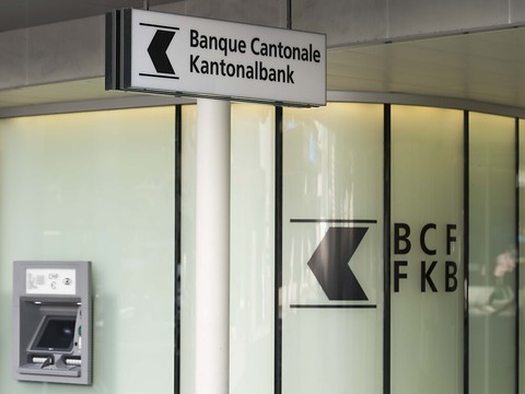 La Banque cantonale de Fribourg signe un 