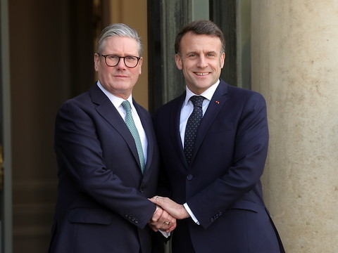 Macron sera à Washington lundi, Starmer jeudi (Maison Blanche)