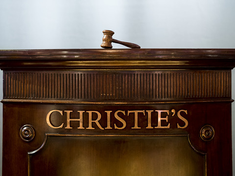 Première vente d'oeuvres créées avec l'IA chez Christie's