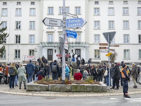 Manifestation à Einsiedeln contre l'extrême-droite allemande