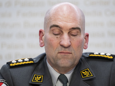 Les chefs de l'armée et du renseignement démissionnent