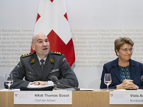 Un budget de 1,7 milliard pour l'armée suisse, sur fonds de crise