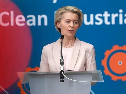 L'UE cherche un difficile équilibre entre compétitivité et climat