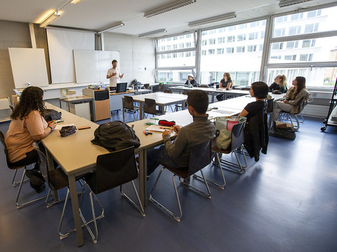 Examen de culture générale: les cantons doivent pouvoir choisir
