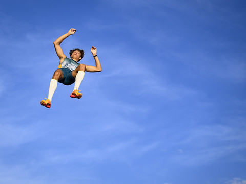 Armand Duplantis bat le record du monde, Angelica Moser s'impose