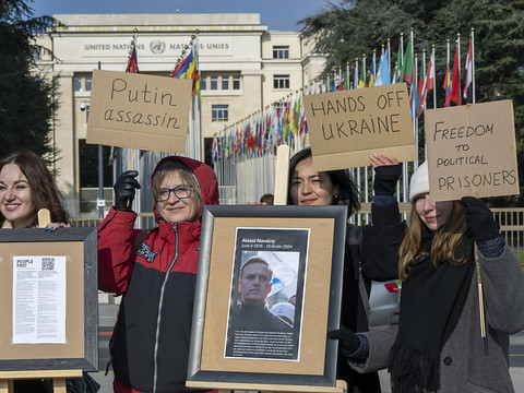 Genève et ZH: près de septante opposants russes contre la guerre