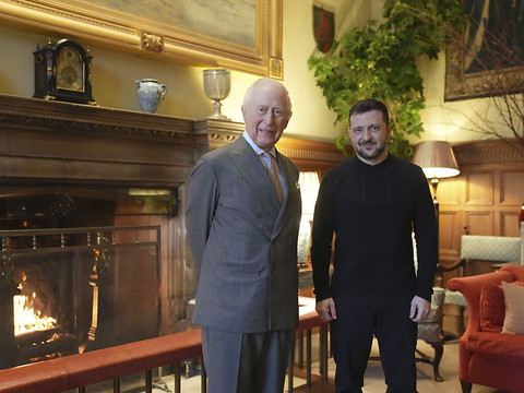 Volodymyr Zelensky reçu par le roi Charles III