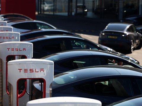 Les ventes de Tesla ont continué de chuter en Allemagne en février