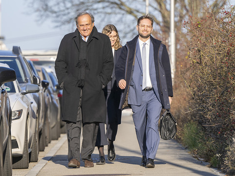 Procès en appel de la FIFA: relaxe de Blatter et Platini exigée