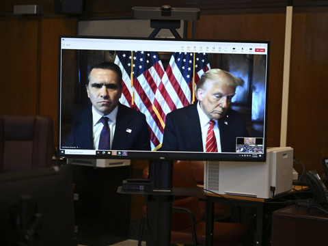 Un avocat de Trump confirmé au ministère américain de la justice
