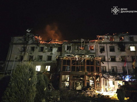 Ukraine: le bilan des frappes russes monte à quatre morts