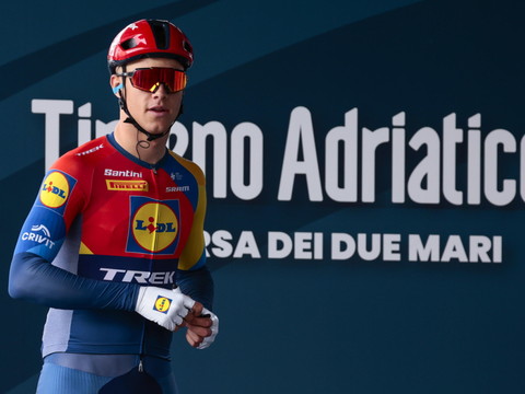 Tirreno - Adricatico: Jonathan Milan sans rival sur le sprint