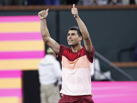 Alcaraz ne laisse aucune chance à Dimitrov