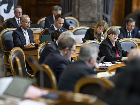 La Suisse doit être plus stricte avec les requérants criminels