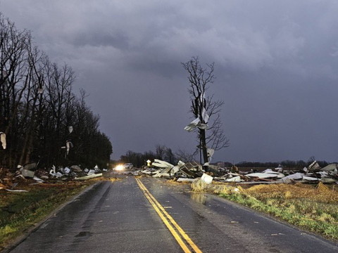 Au moins 40 morts dans les tempêtes et tornades aux USA