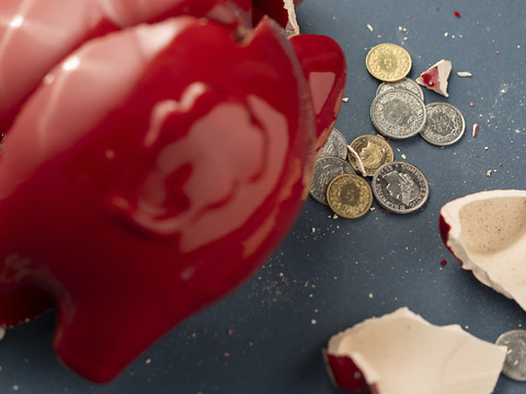 Les grandes banques pourront continuer à faire des dons aux partis