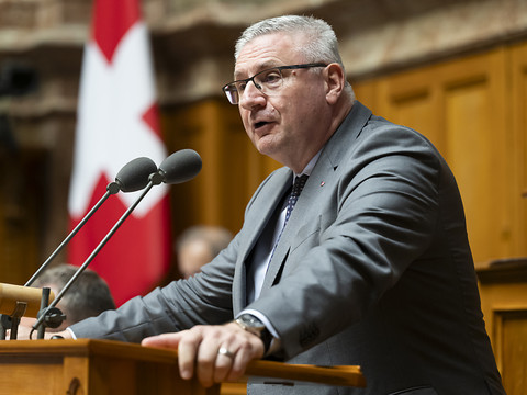 Pas de réduction de l'indemnité des élus absents plus de 14 jours