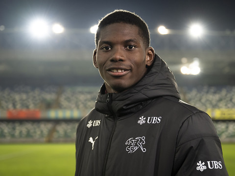 Irlande du Nord - Suisse: le brassard pour Breel Embolo