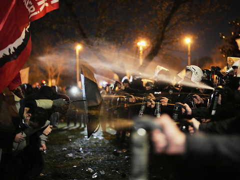 Manifestations massives en soutien au maire d'Istanbul
