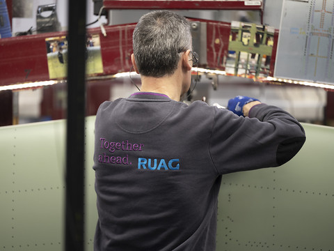 Ruag International glisse dans le rouge en 2024