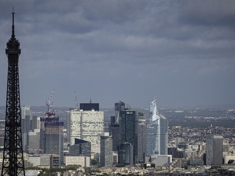 France: le climat des affaires progresse de nouveau en mars