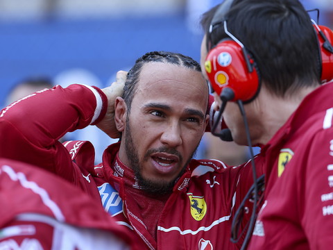 Hamilton remporte le sprint du GP de Chine