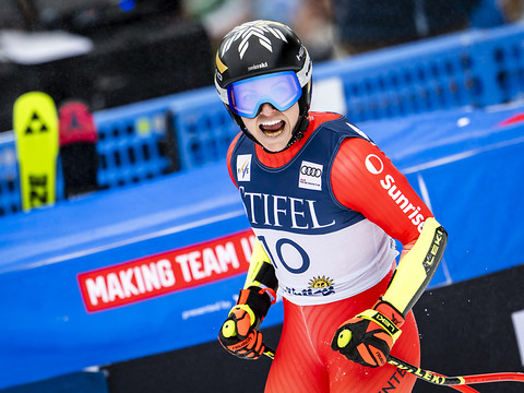 Lara Gut-Behrami s'impose et gagne son 6e globe du Super-G