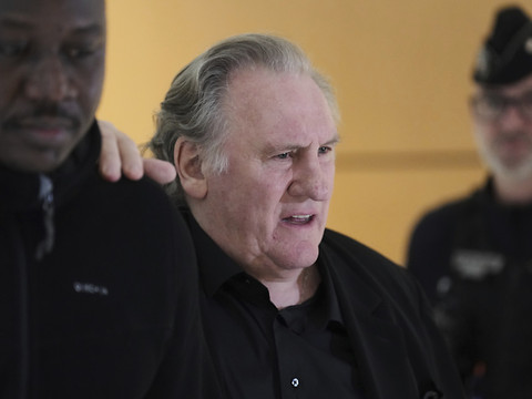 Gérard Depardieu nie 