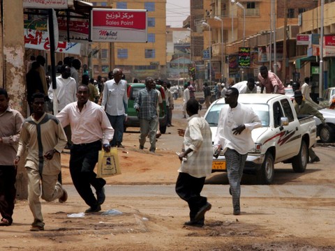 Le chef de l'armée soudanaise déclare Khartoum 