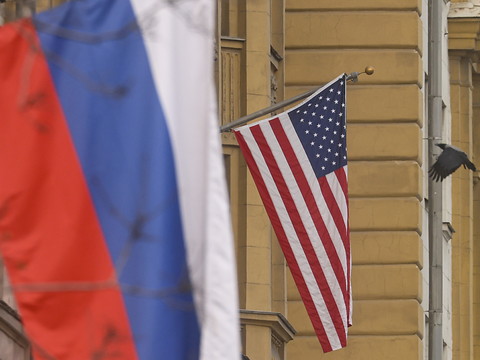 Pourparlers à haut niveau avec Moscou prématurés, dit Rubio