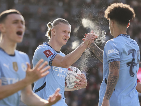 Manchester City dans le dernier carré