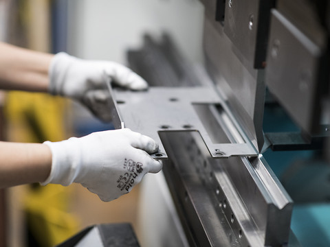 Accès de fébrilité chez les PME industrielles en mars
