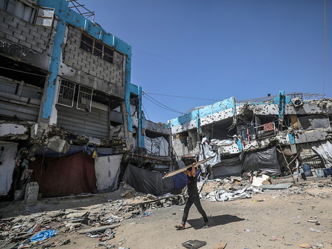 Défense civile de Gaza: au moins 15 morts dans une frappe d'Israël