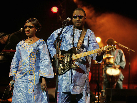 Hommages de Matthieu Chedid à Amadou, mort vendredi