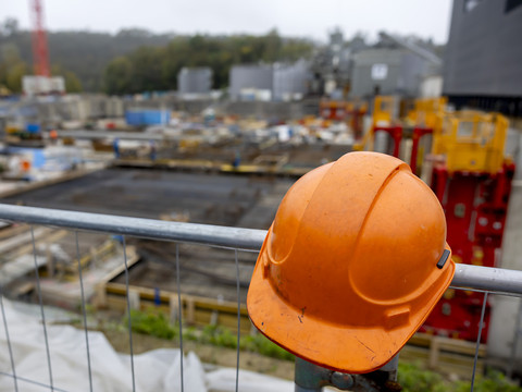 Les journées de travail des maçons doivent être moins longues