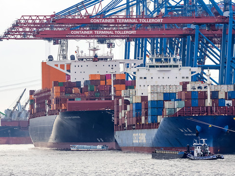 Allemagne: rebond des exportations en février