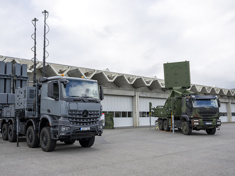 Une commission veut 1 milliard de plus pour des munitions