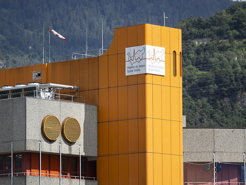 Extension des hôpitaux de Brigue et Sion: surcoût de 134,6 millions