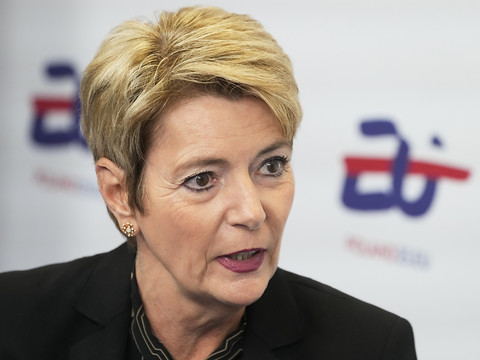 Karin Keller-Sutter maintient le dialogue avec Trump