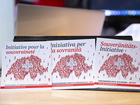 L'initiative pour la souveraineté de la Suisse n'a pas abouti